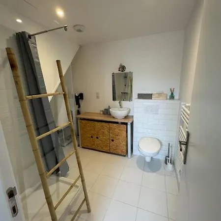 Le Petit Nid De - Parking Prive コルマール