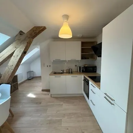 Le Petit Nid De - Parking Prive Apartment *