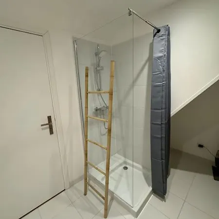 Le Petit Nid De - Parking Prive Apartment *